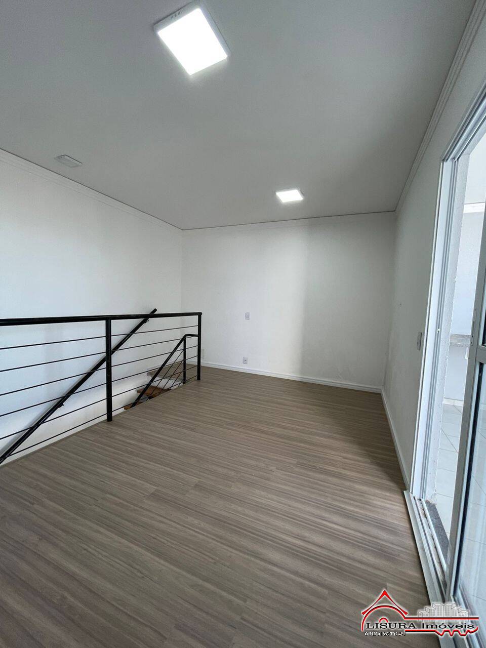 Apartamento à venda com 3 quartos, 103m² - Foto 13