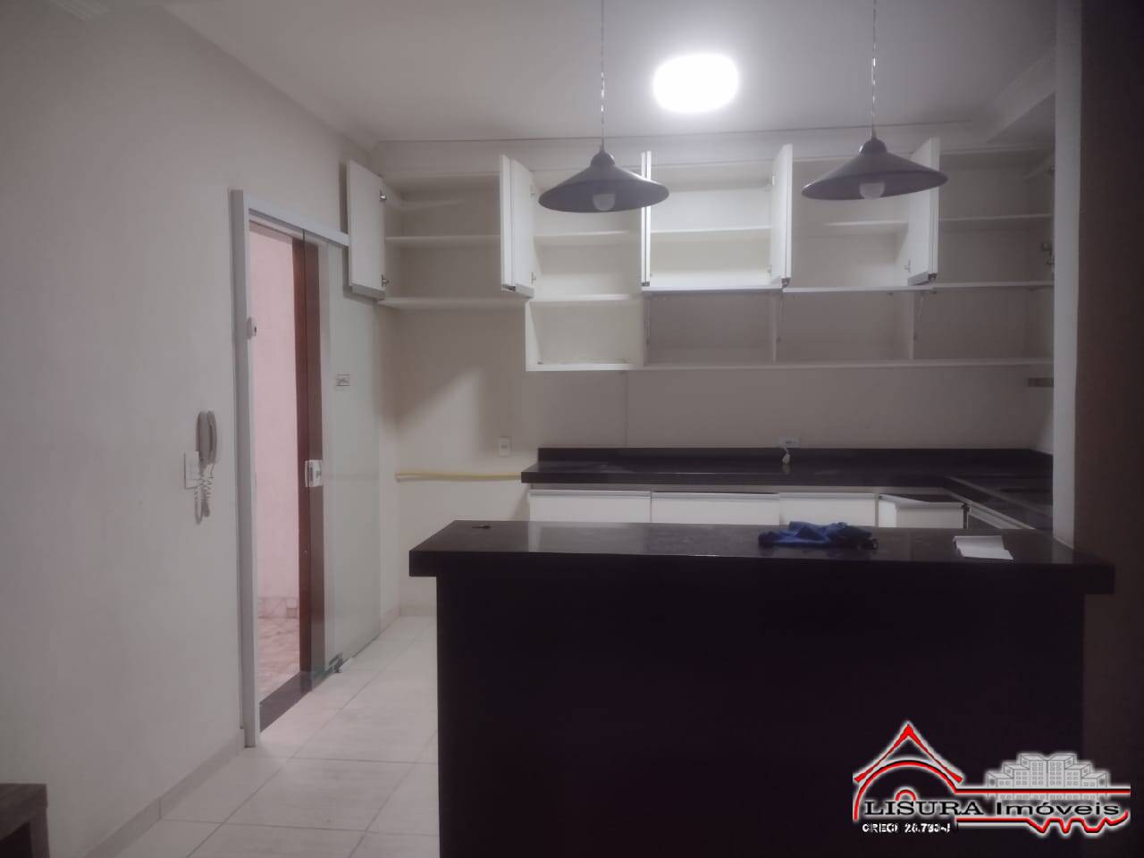 Casa à venda com 4 quartos, 200m² - Foto 42