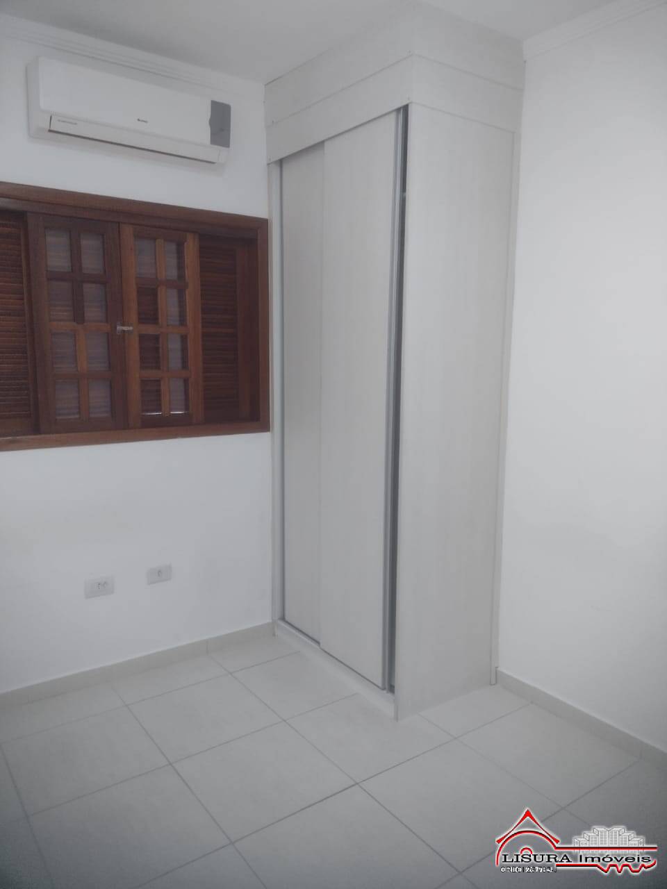 Casa à venda com 4 quartos, 200m² - Foto 83