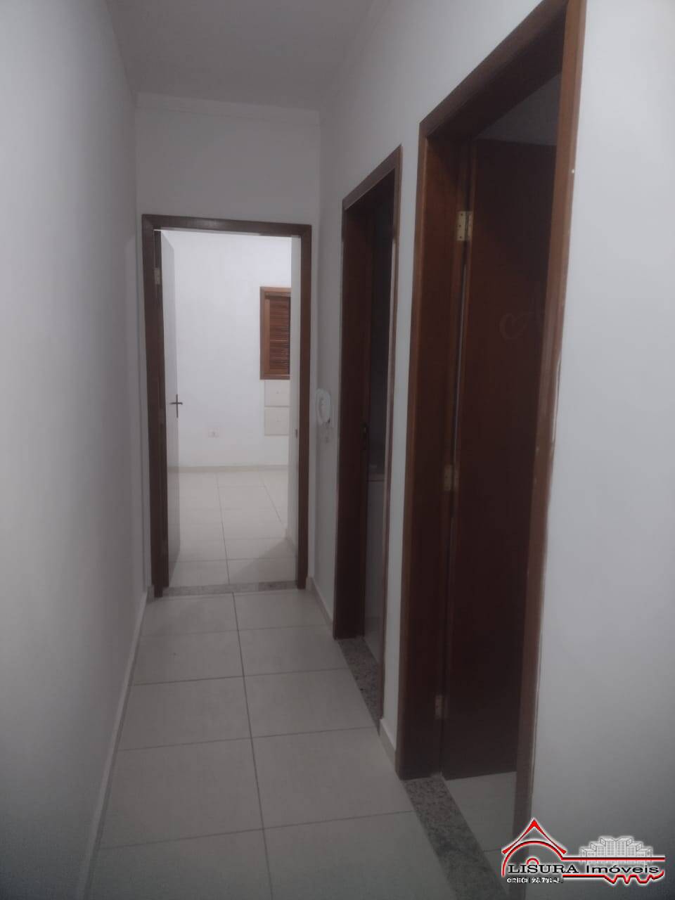 Casa à venda com 4 quartos, 200m² - Foto 86