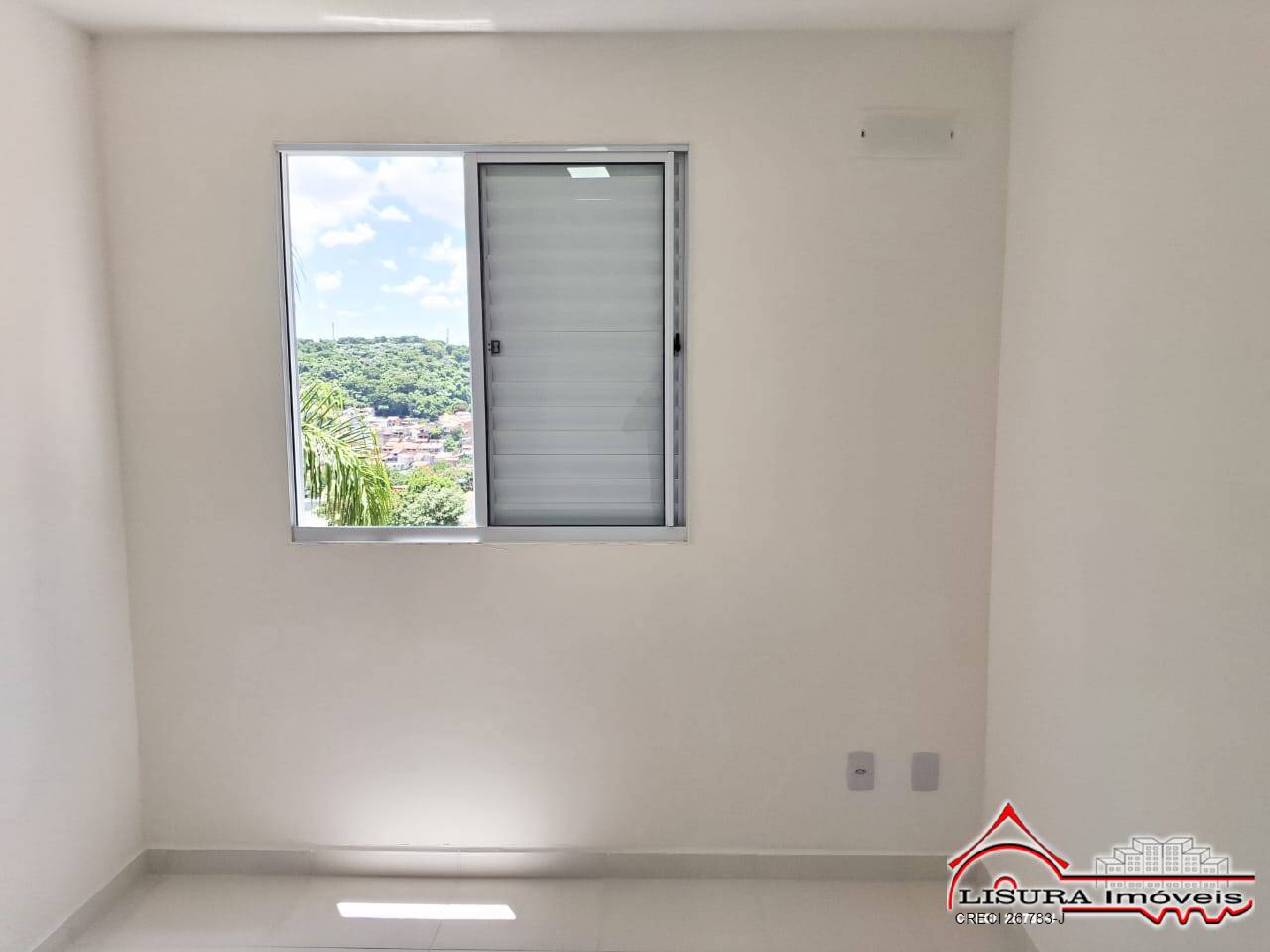 Apartamento à venda com 2 quartos, 39m² - Foto 14