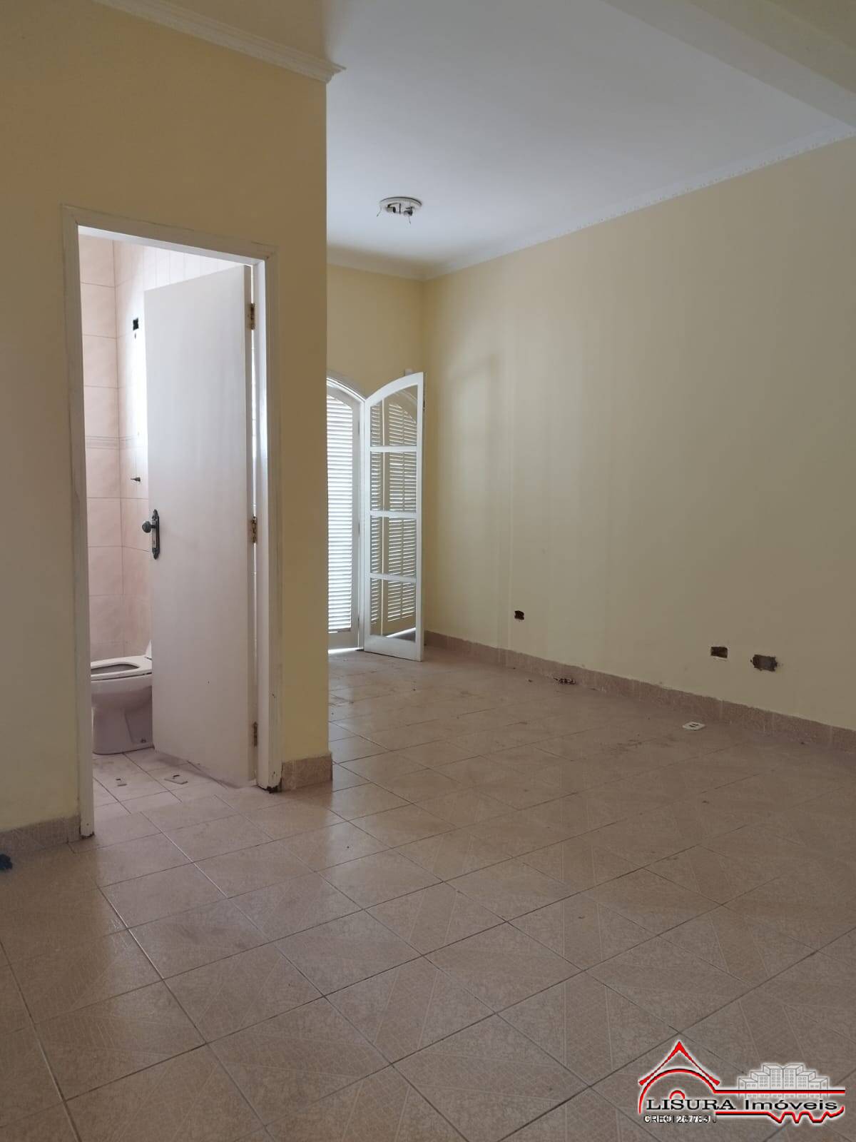 Casa à venda com 2 quartos, 270m² - Foto 14