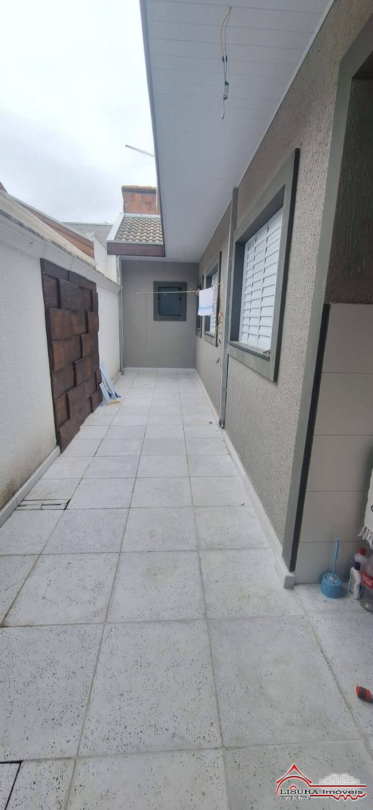 Casa à venda com 3 quartos, 80m² - Foto 9