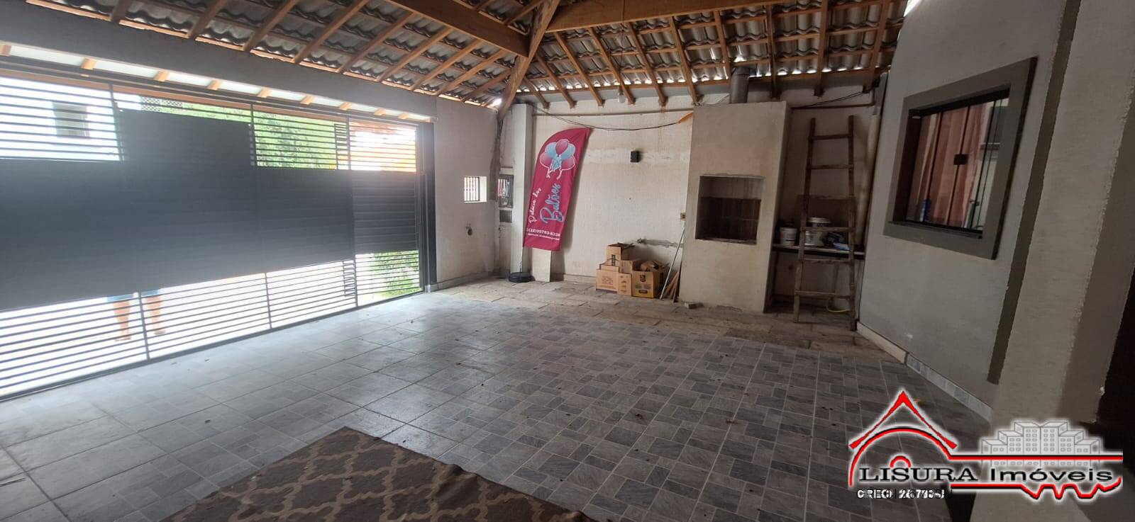 Casa à venda com 3 quartos, 80m² - Foto 2