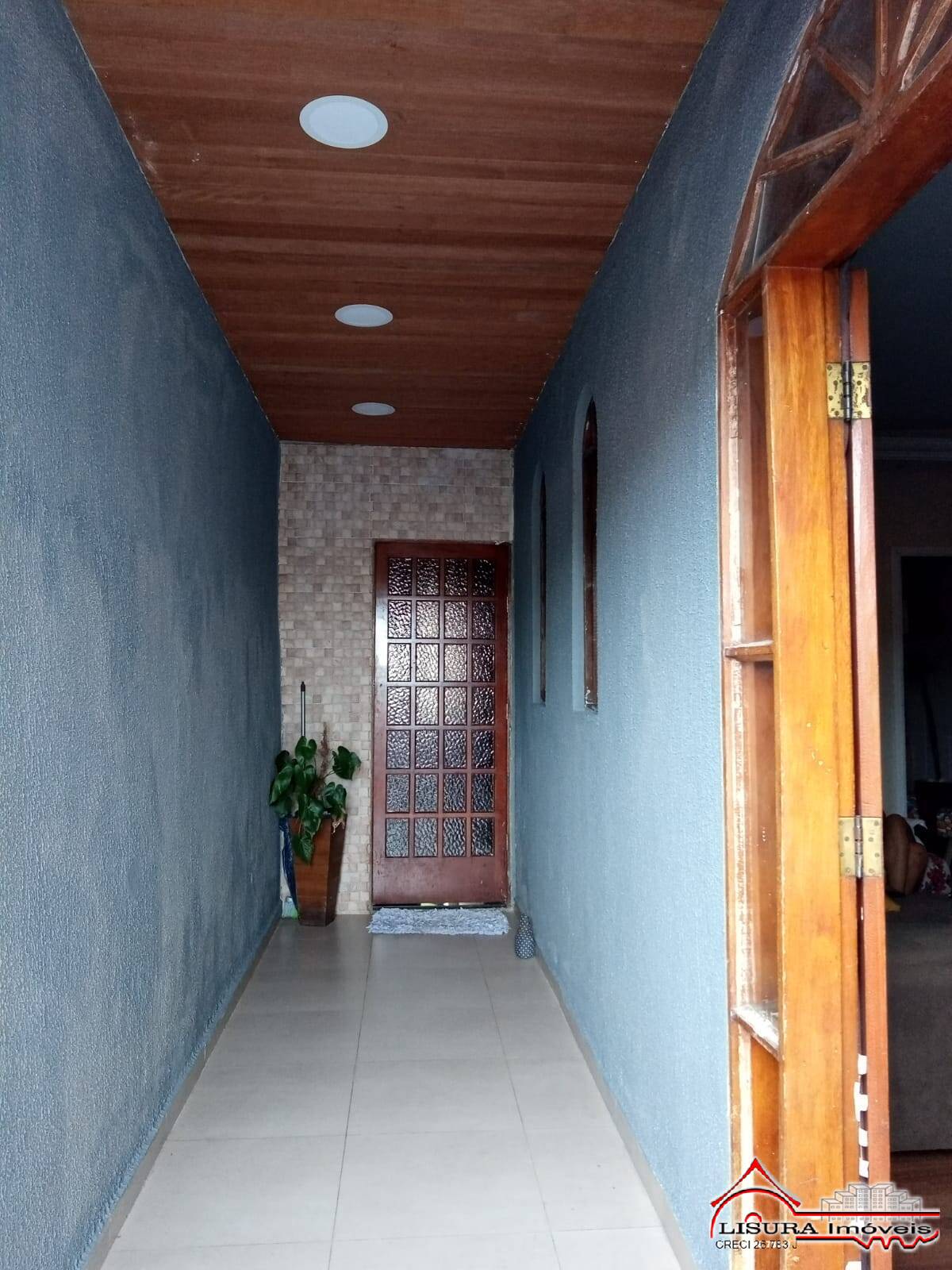 Casa à venda com 2 quartos, 130m² - Foto 4