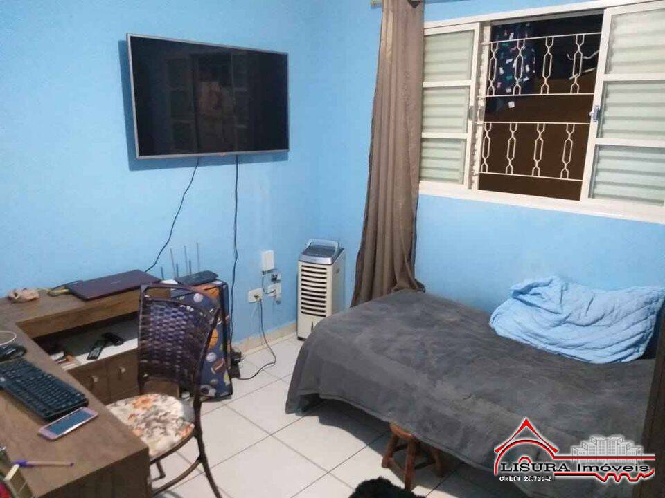 Casa à venda com 3 quartos, 150m² - Foto 2