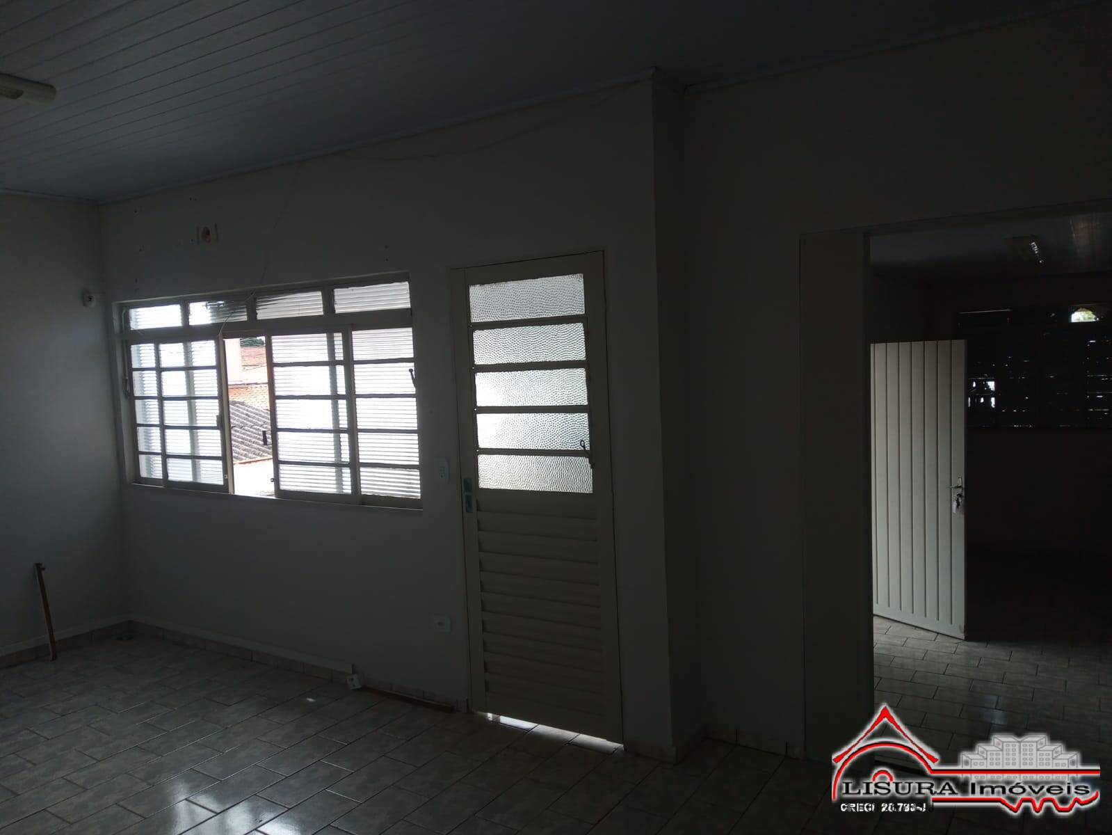 Casa à venda com 3 quartos, 200m² - Foto 8