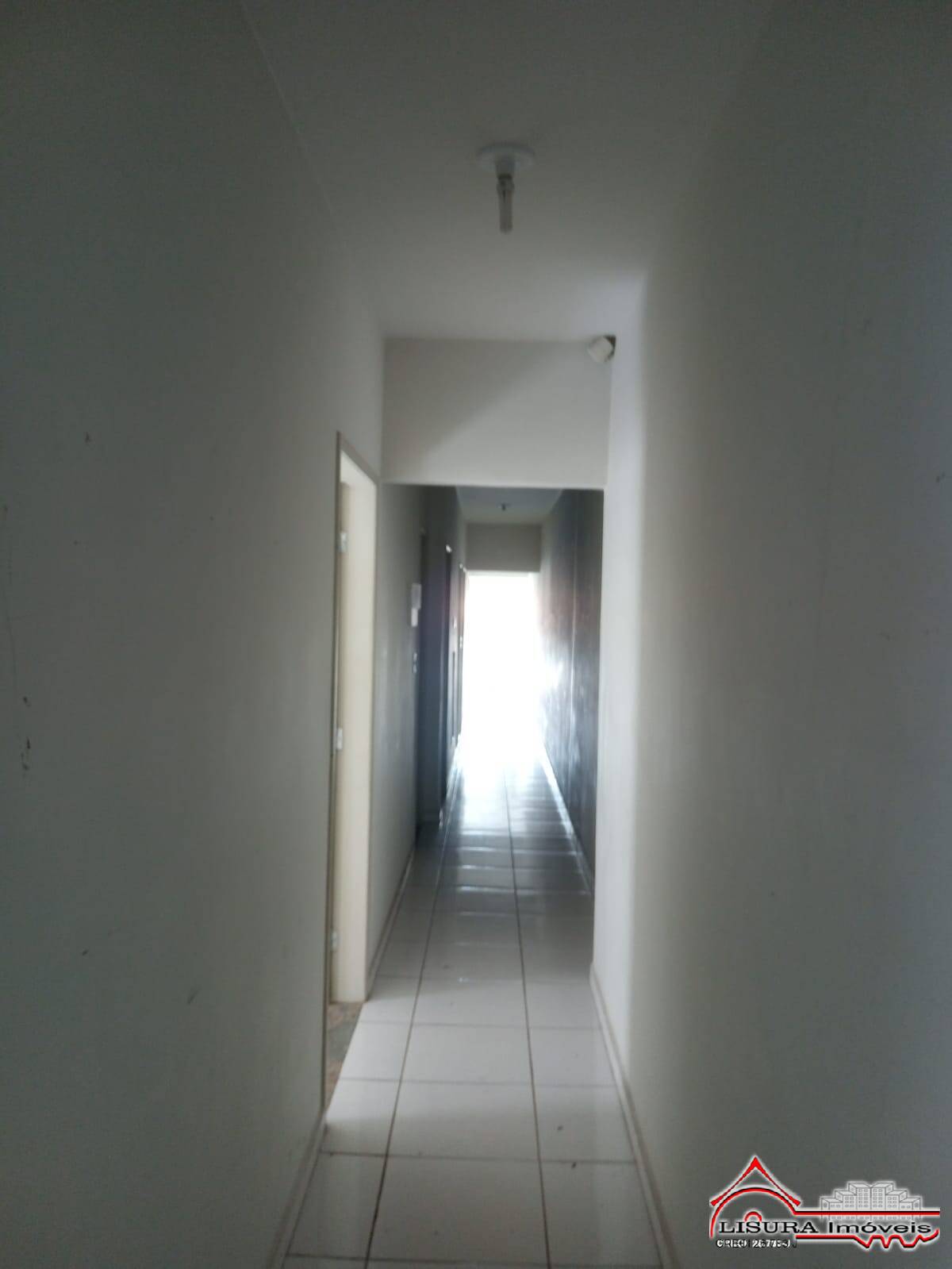 Casa à venda com 3 quartos, 200m² - Foto 24