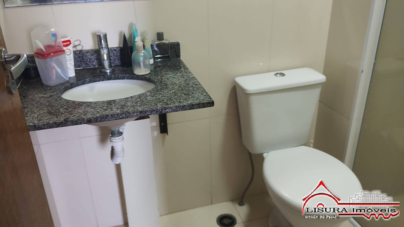 Apartamento à venda com 2 quartos, 64m² - Foto 14