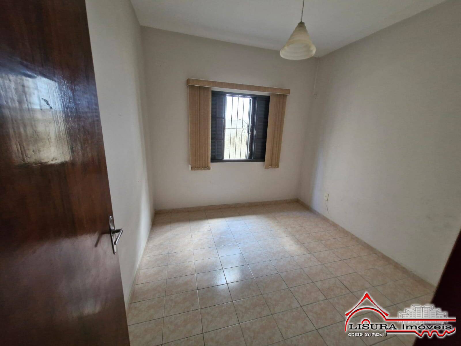 Casa à venda com 3 quartos, 192m² - Foto 11