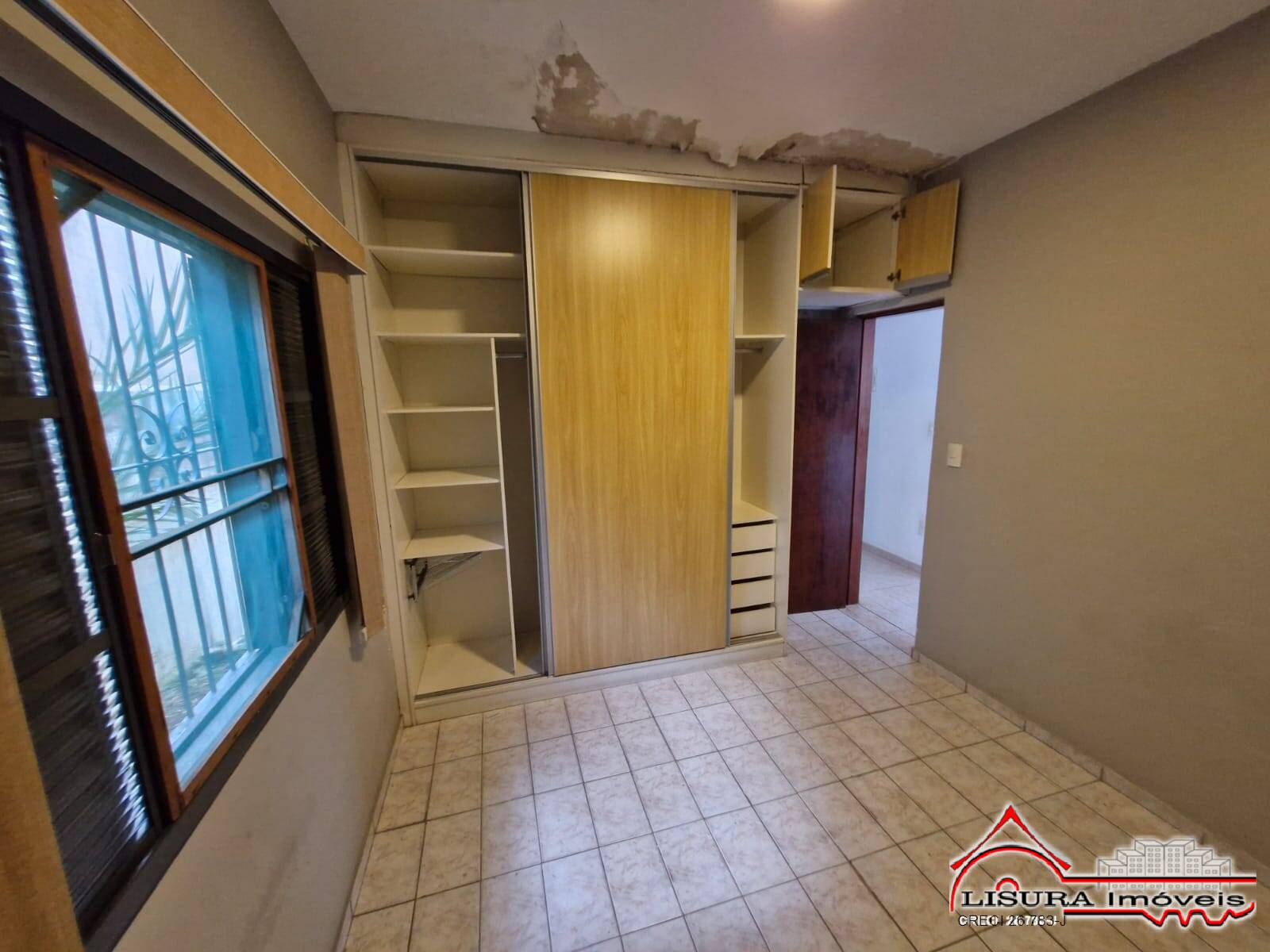 Casa à venda com 3 quartos, 192m² - Foto 9