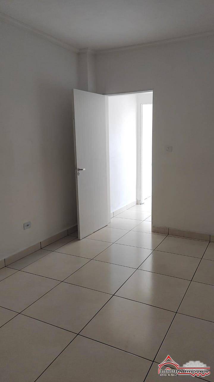 Casa à venda com 1 quarto, 60m² - Foto 10