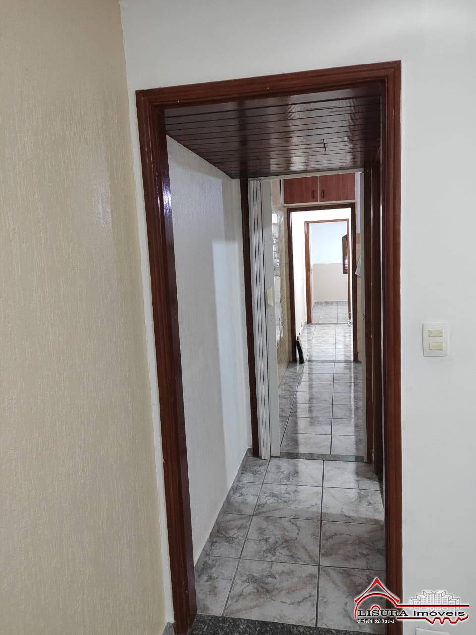 Casa à venda com 1 quarto, 100m² - Foto 25