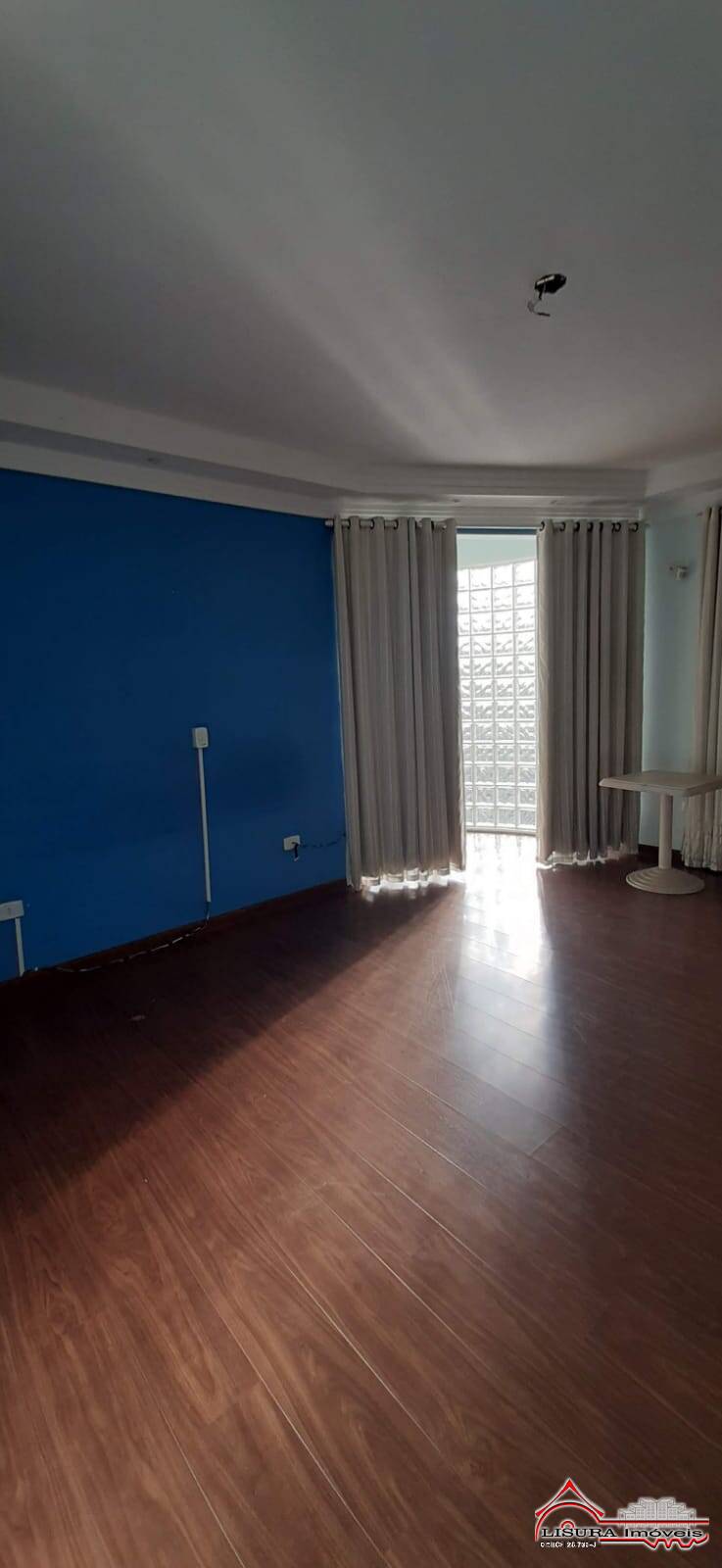 Casa à venda com 3 quartos, 380m² - Foto 30