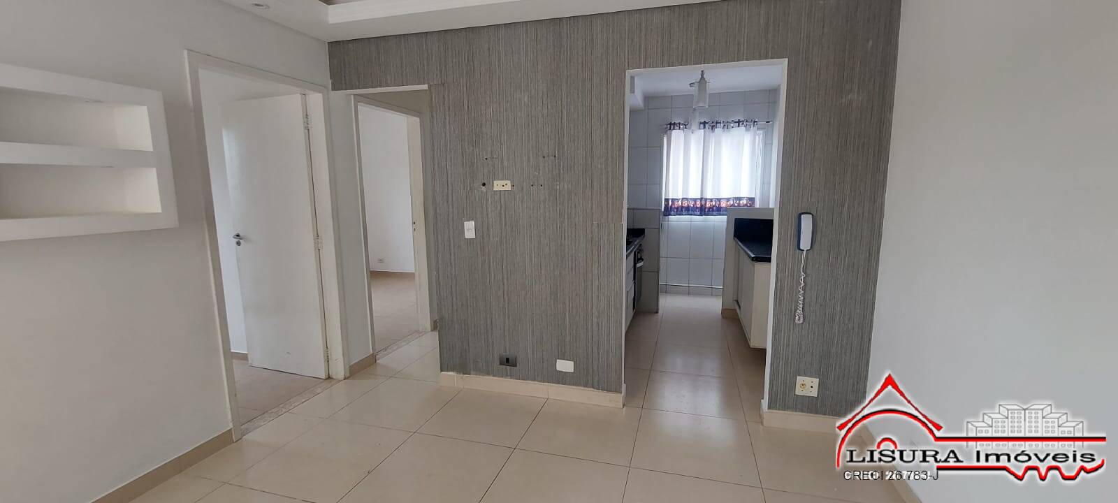 Apartamento à venda com 2 quartos, 43m² - Foto 2