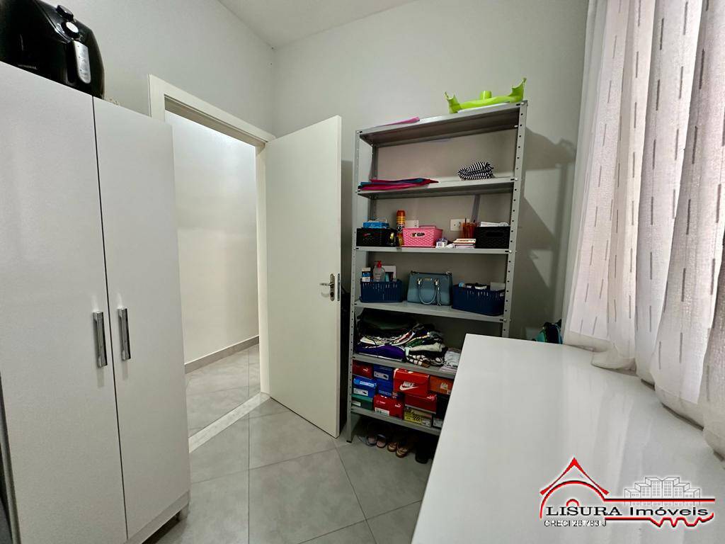 Casa à venda com 3 quartos, 70m² - Foto 12