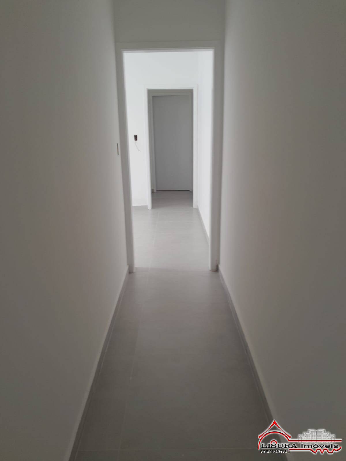 Casa de Condomínio para alugar com 4 quartos, 169m² - Foto 13