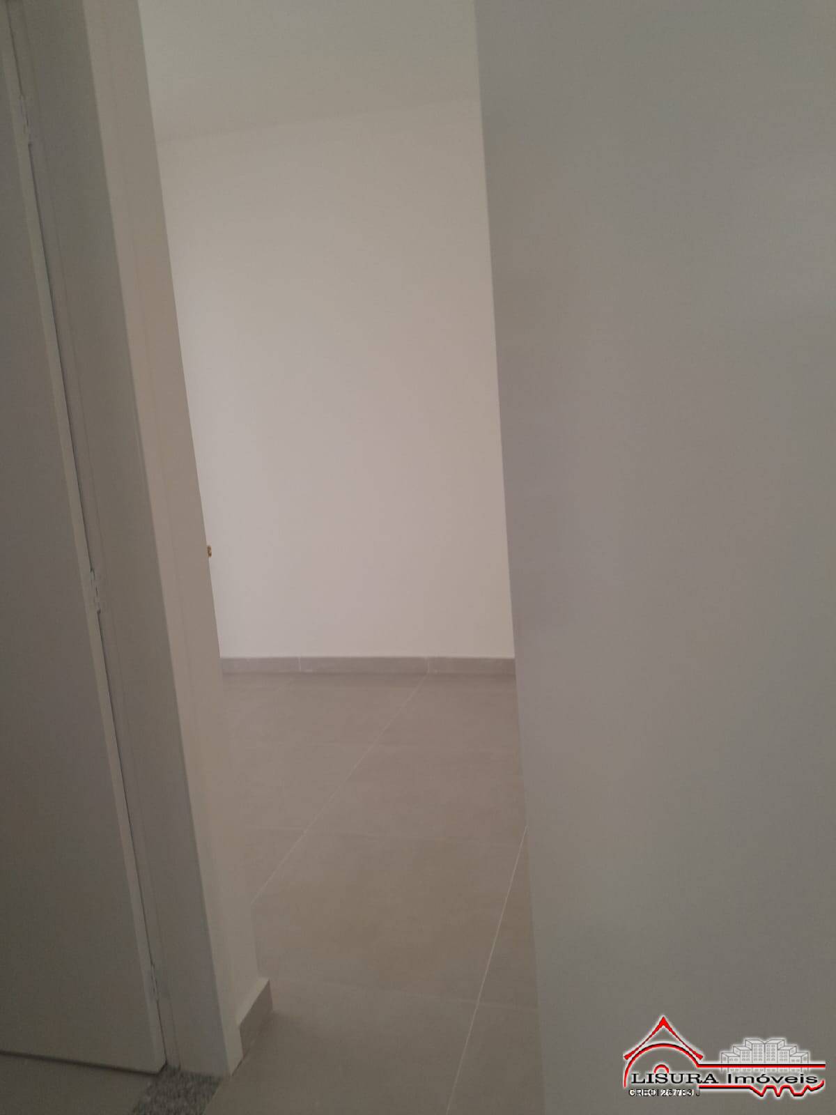 Casa de Condomínio para alugar com 4 quartos, 169m² - Foto 17