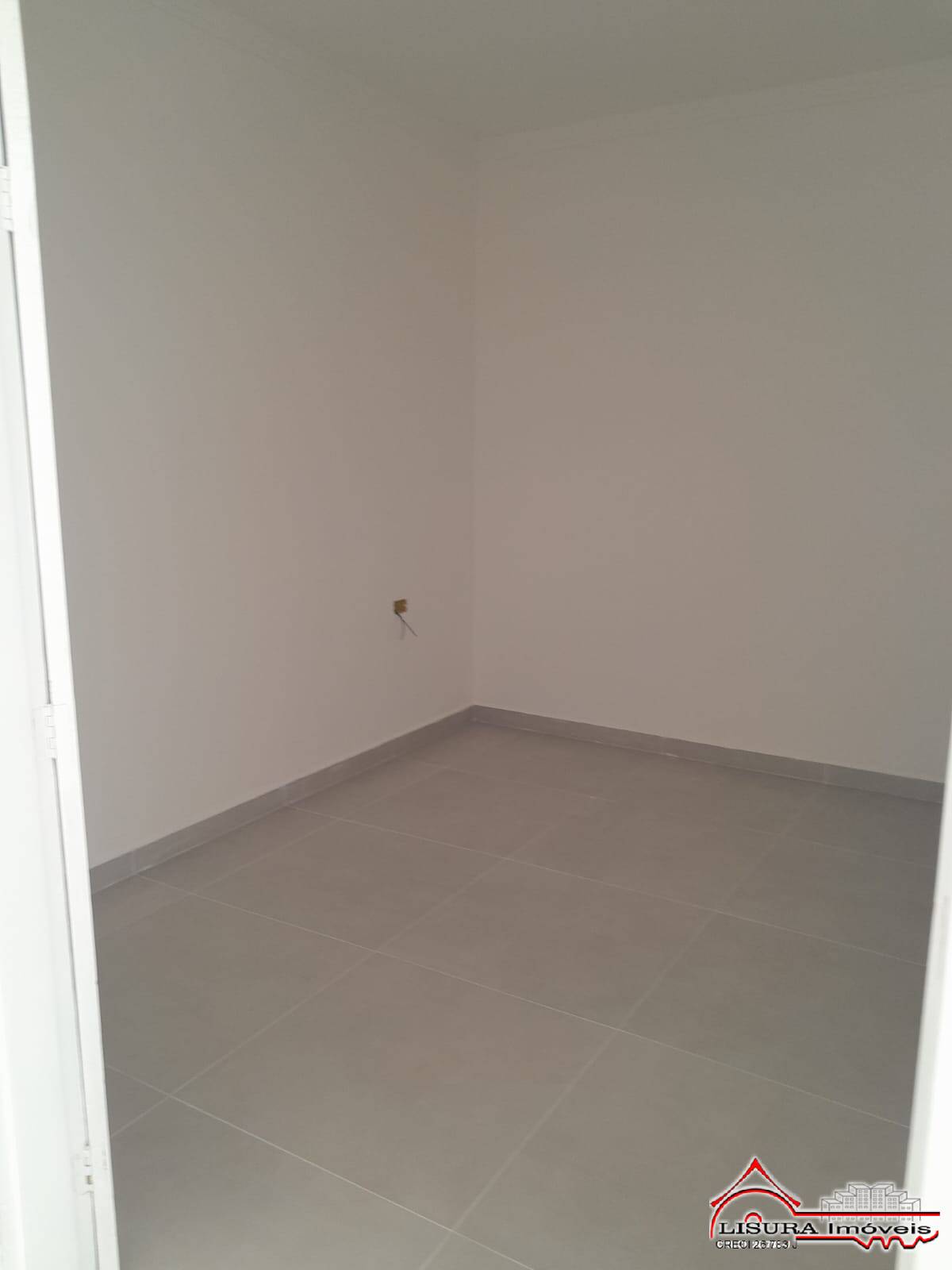 Casa de Condomínio para alugar com 4 quartos, 169m² - Foto 20