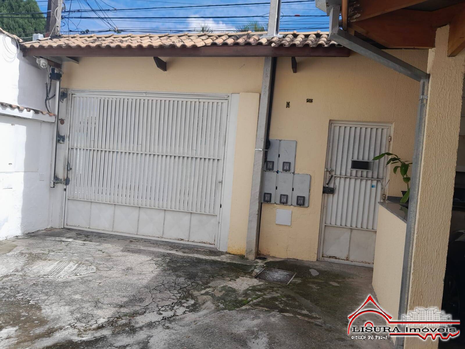 Casa de Condomínio para alugar com 4 quartos, 169m² - Foto 4