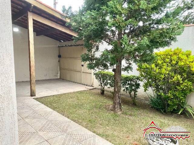 Casa à venda com 3 quartos, 118m² - Foto 2