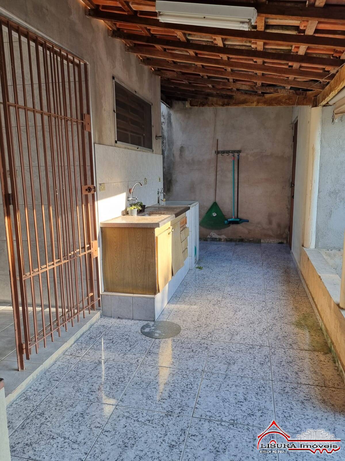 Casa à venda com 4 quartos, 288m² - Foto 18