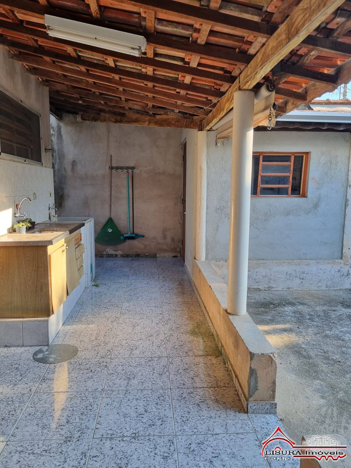 Casa à venda com 4 quartos, 288m² - Foto 32