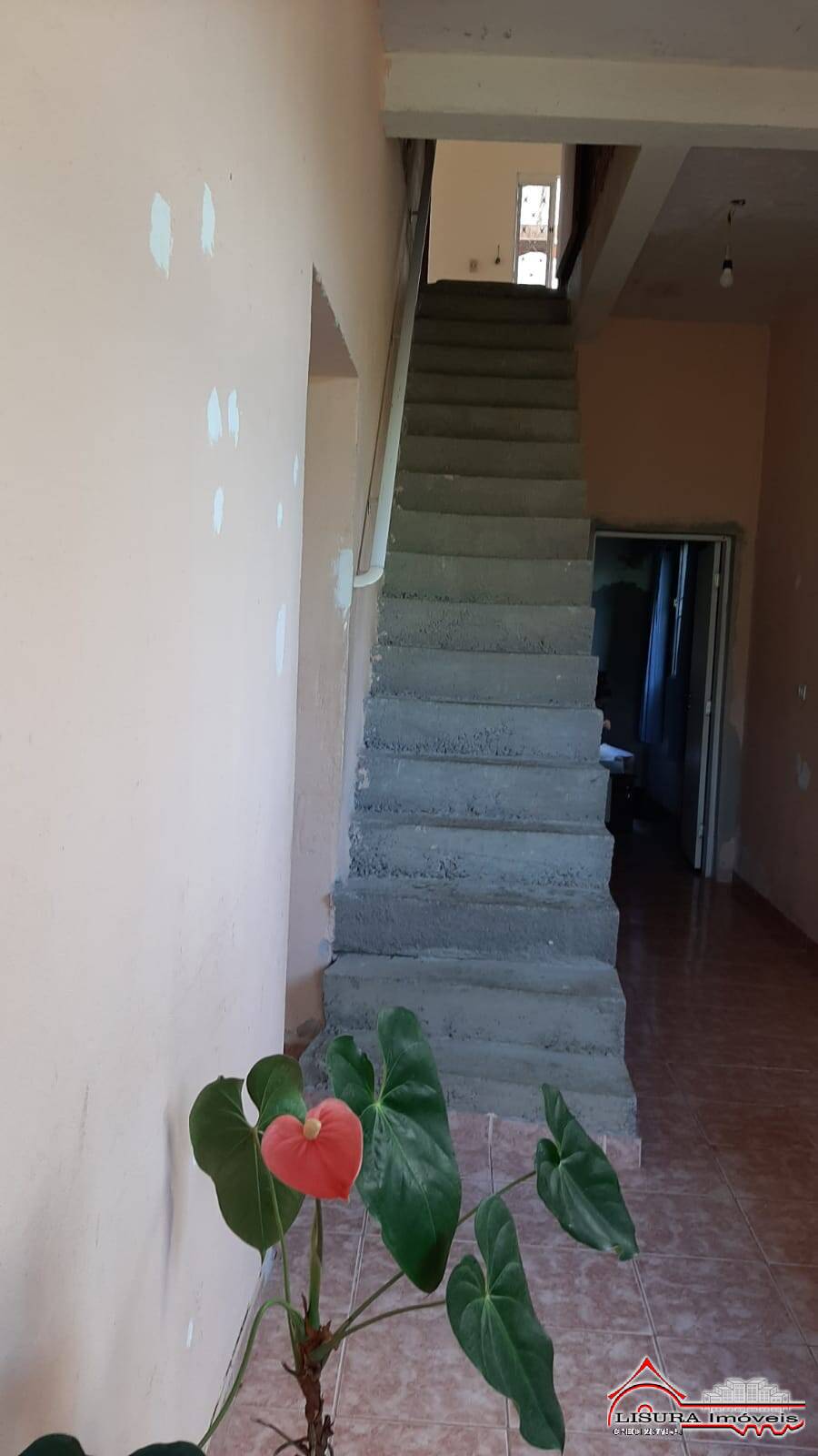 Casa à venda com 4 quartos, 220m² - Foto 14