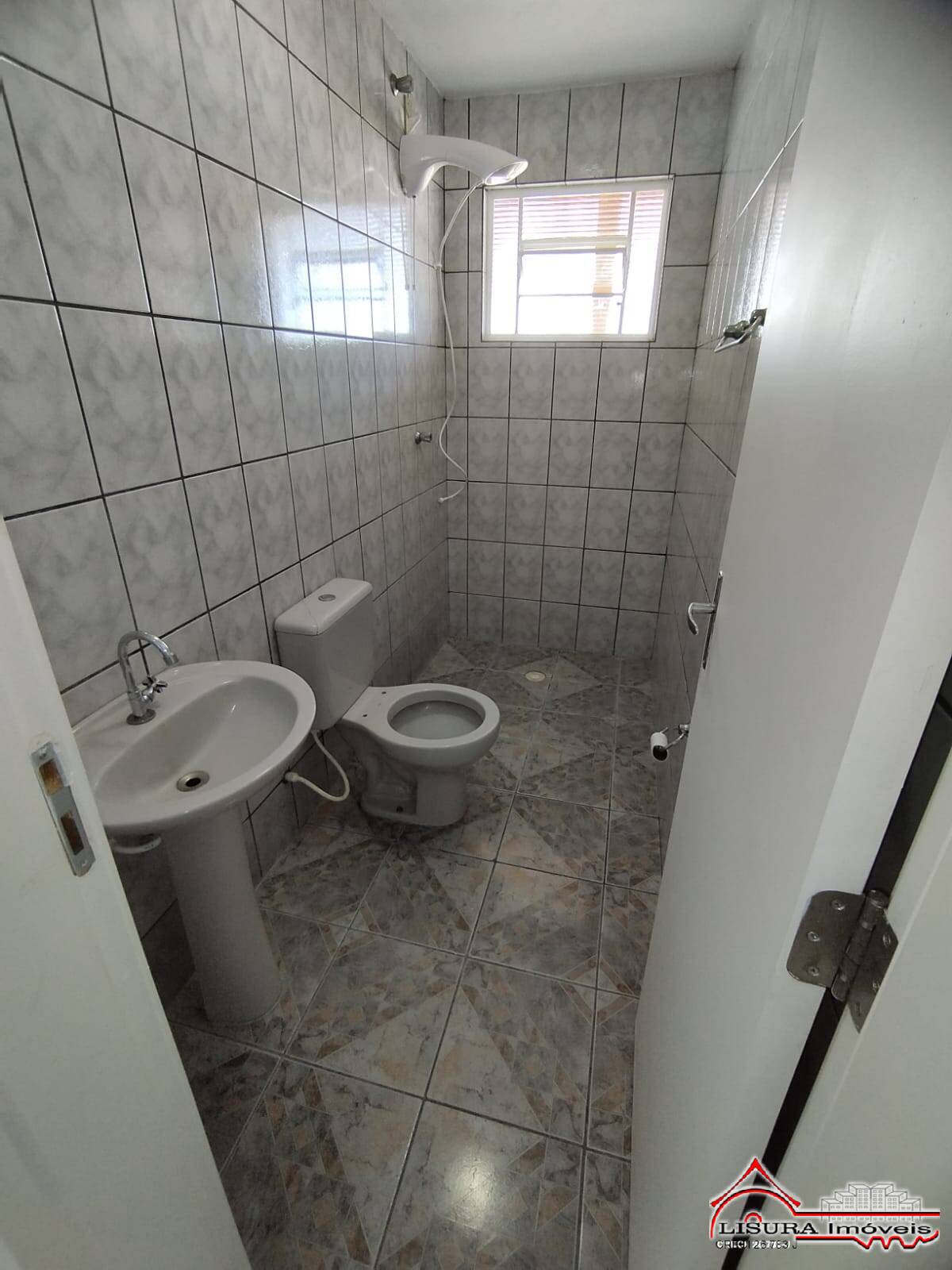 Casa à venda com 1 quarto, 68m² - Foto 11