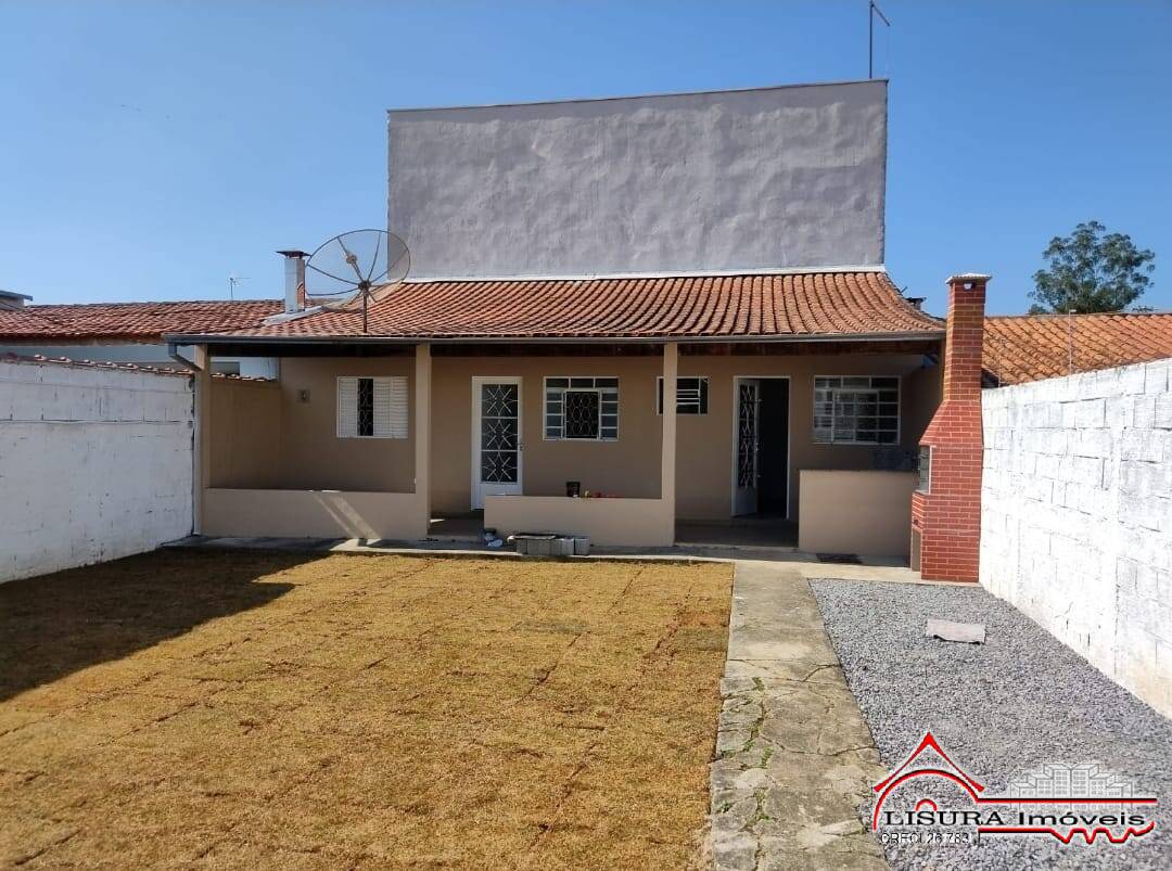 Casa à venda com 1 quarto, 68m² - Foto 2