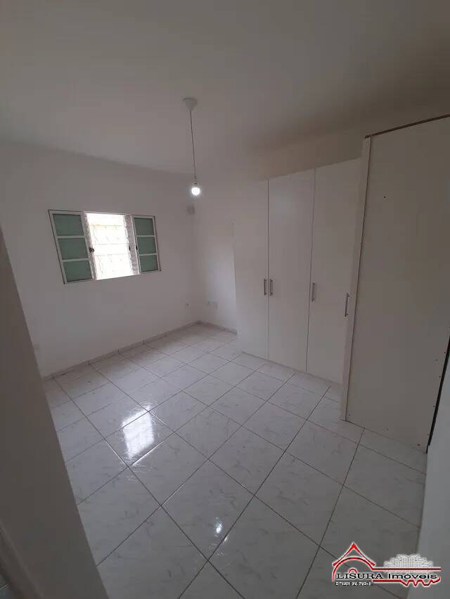 Casa à venda com 2 quartos, 70m² - Foto 5