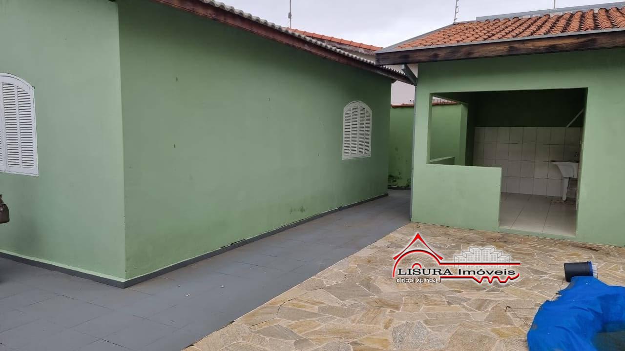 Casa à venda com 3 quartos, 330m² - Foto 20