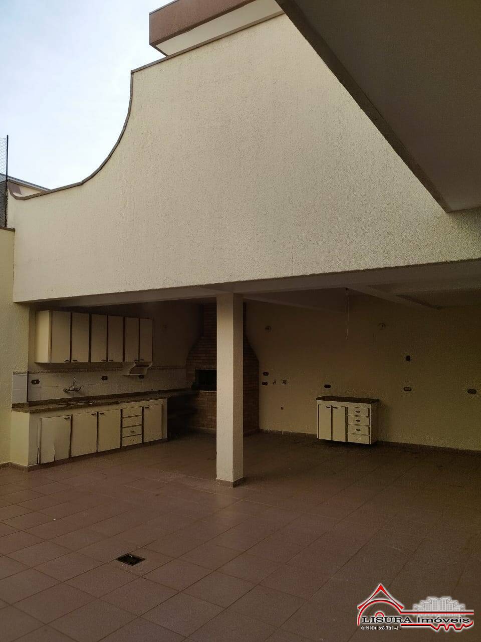 Casa à venda com 9 quartos, 600m² - Foto 70