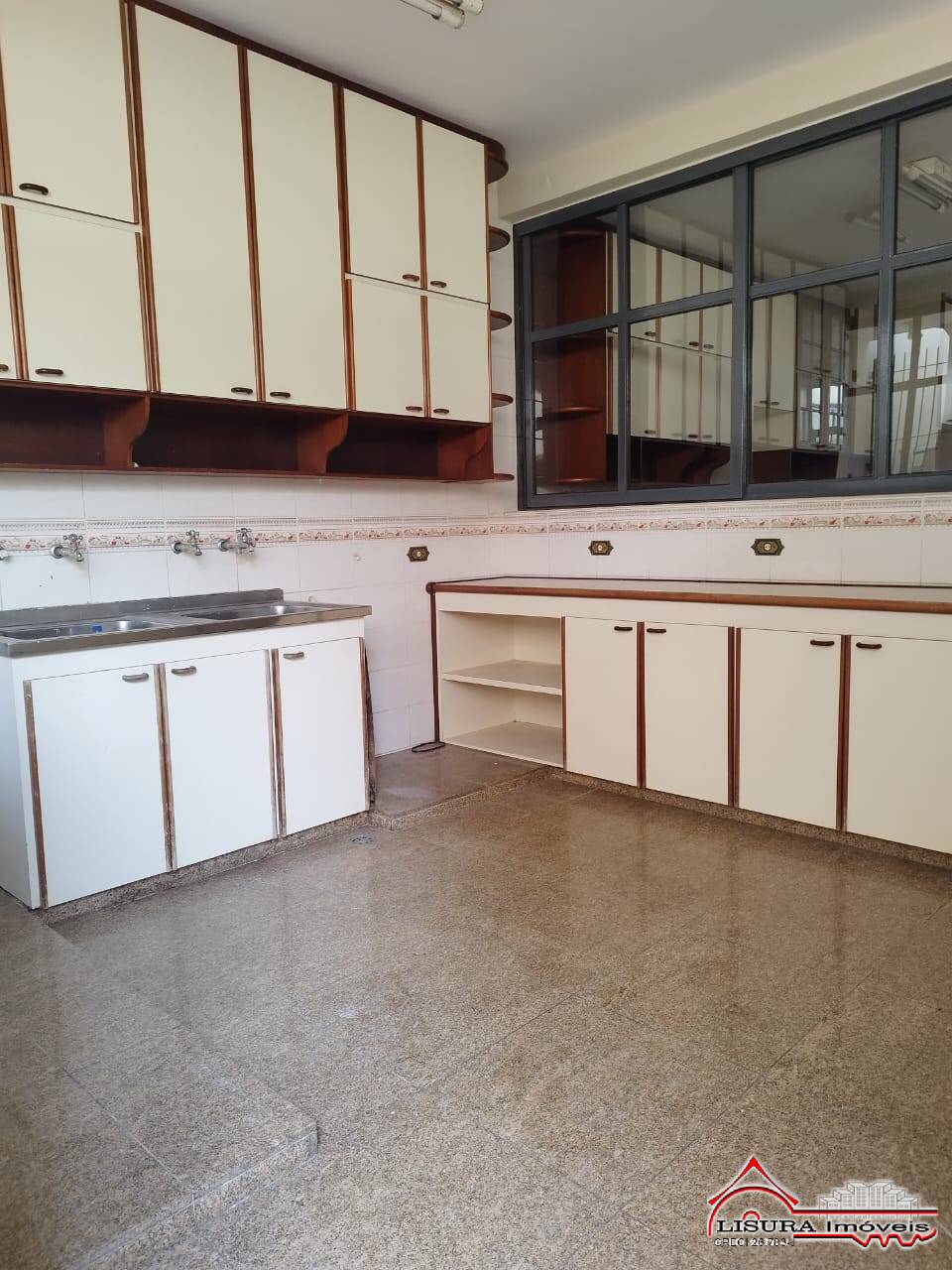 Casa à venda com 9 quartos, 600m² - Foto 20