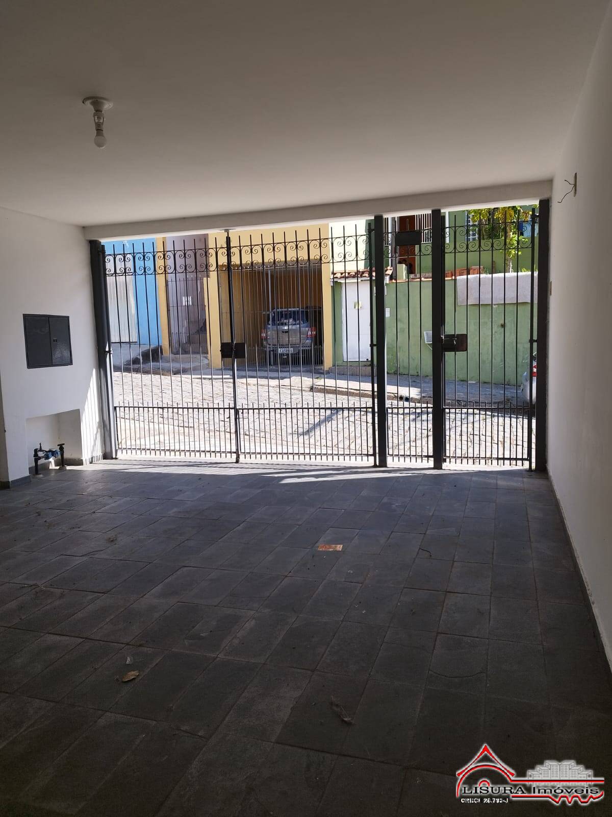 Casa à venda com 4 quartos, 188m² - Foto 3