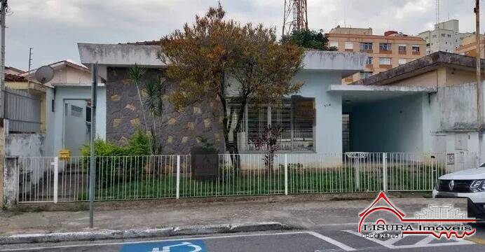 Casa à venda com 3 quartos, 169m² - Foto 1