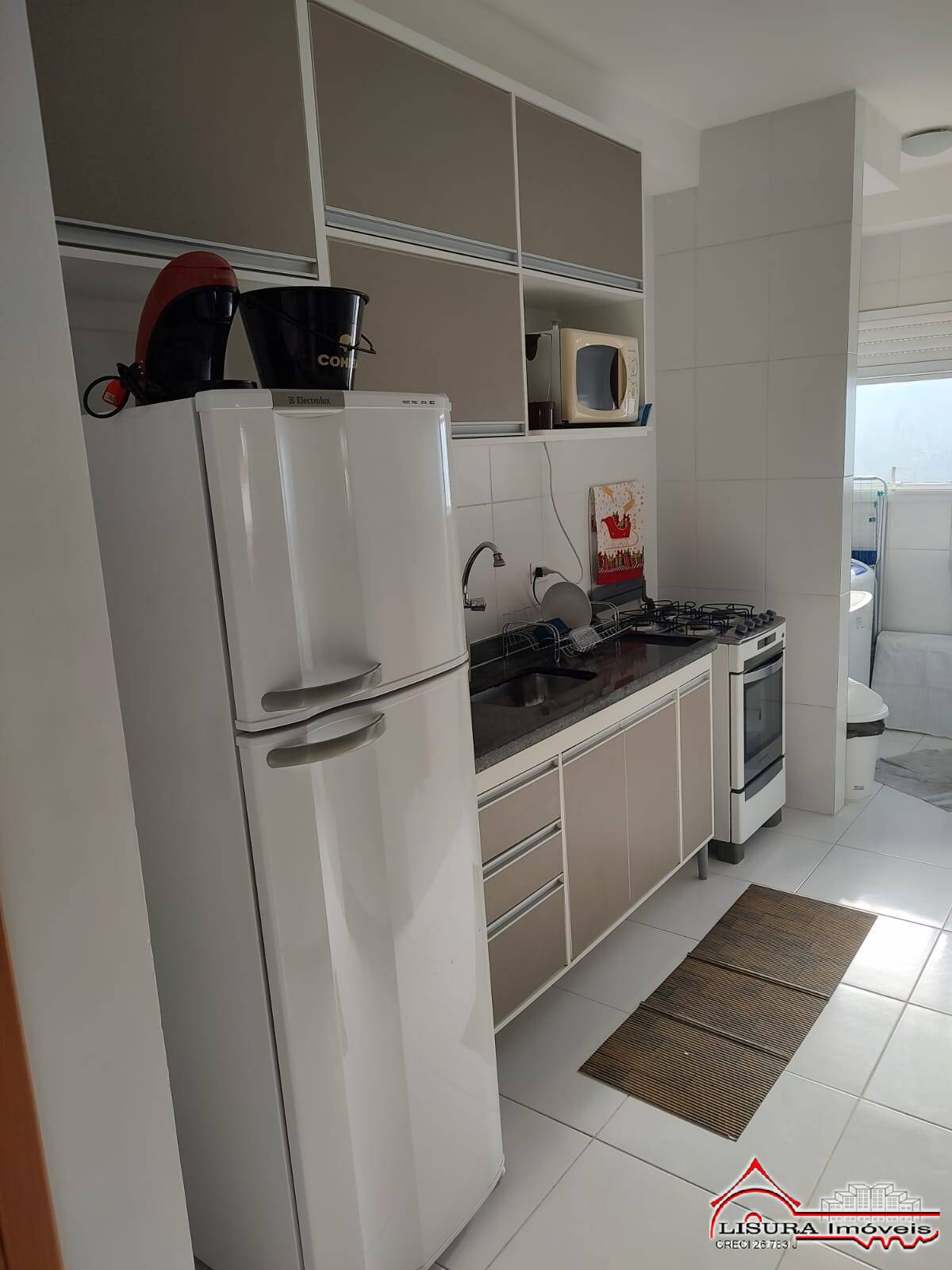 Apartamento à venda com 2 quartos, 68m² - Foto 5