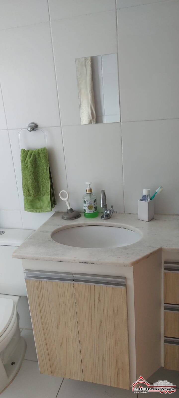 Apartamento à venda com 2 quartos, 68m² - Foto 20