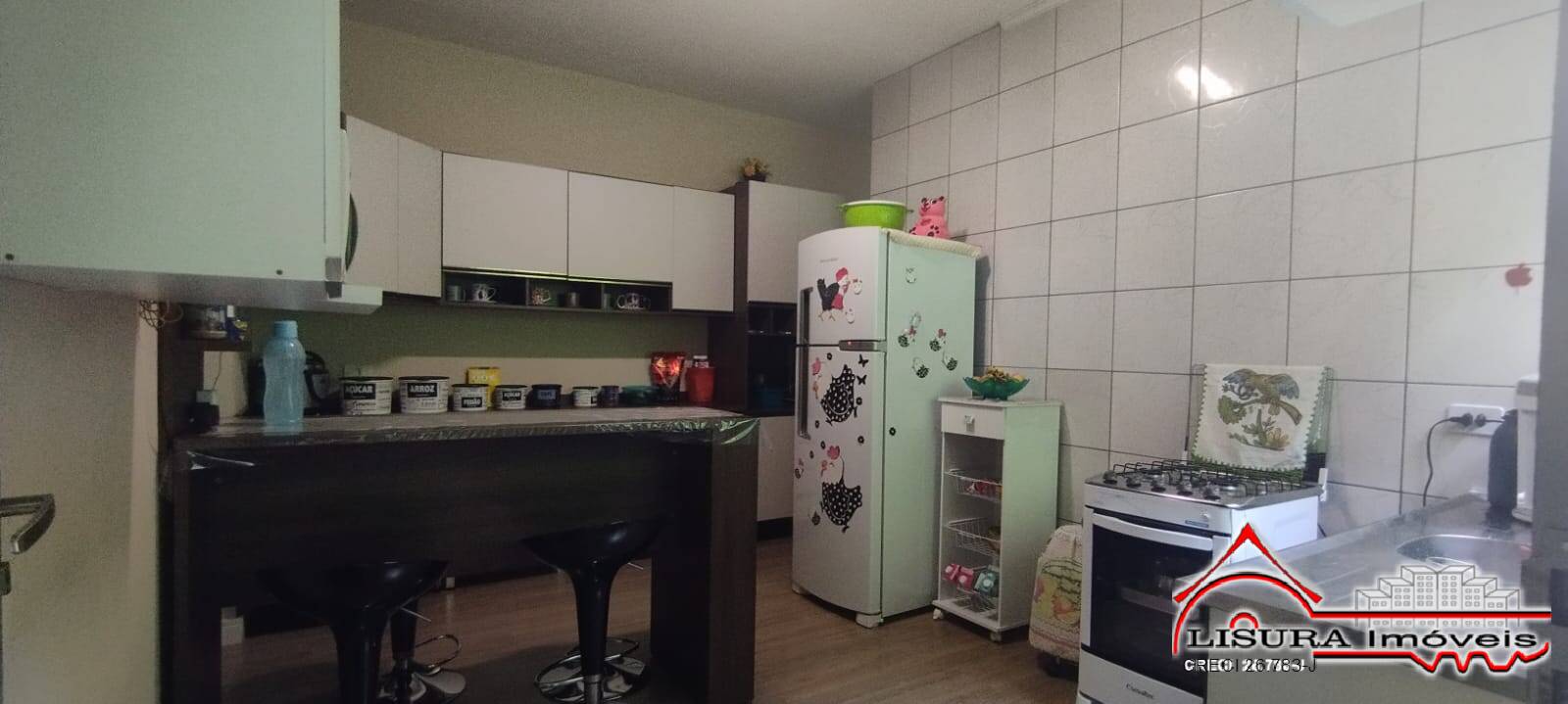 Casa à venda com 2 quartos, 71m² - Foto 5