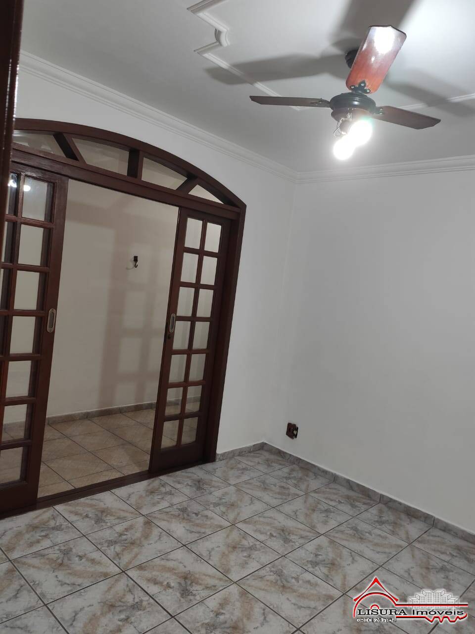 Casa à venda com 1 quarto, 100m² - Foto 35