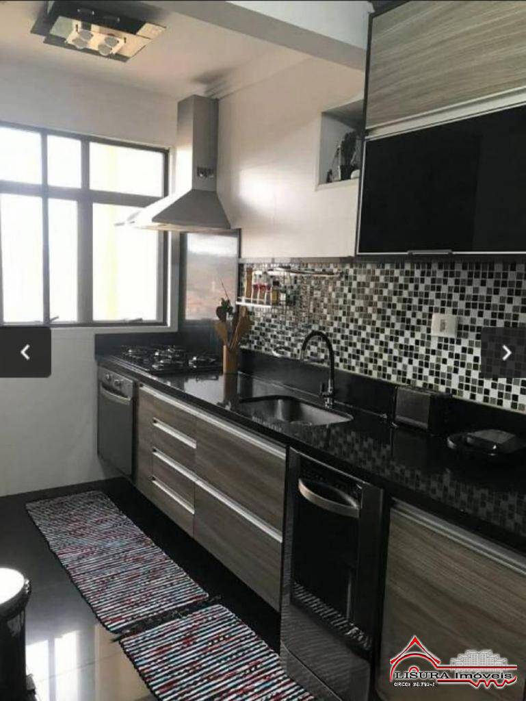 Apartamento à venda com 3 quartos, 96m² - Foto 7