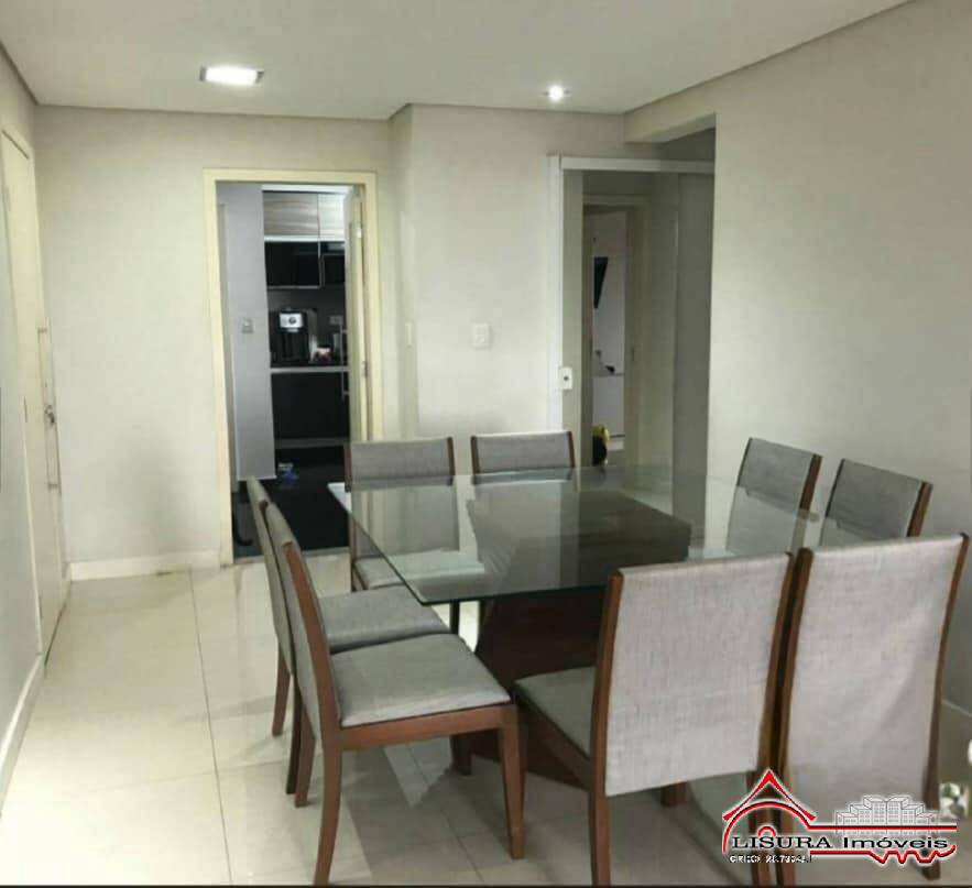 Apartamento à venda com 3 quartos, 96m² - Foto 2