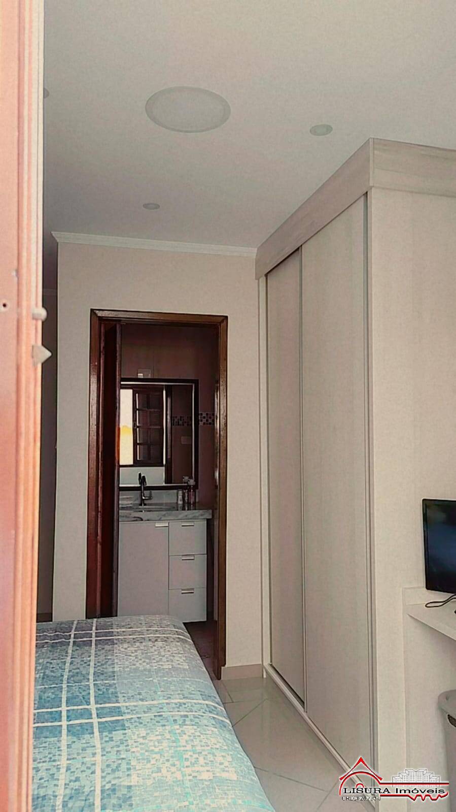 Casa à venda com 3 quartos, 200m² - Foto 24