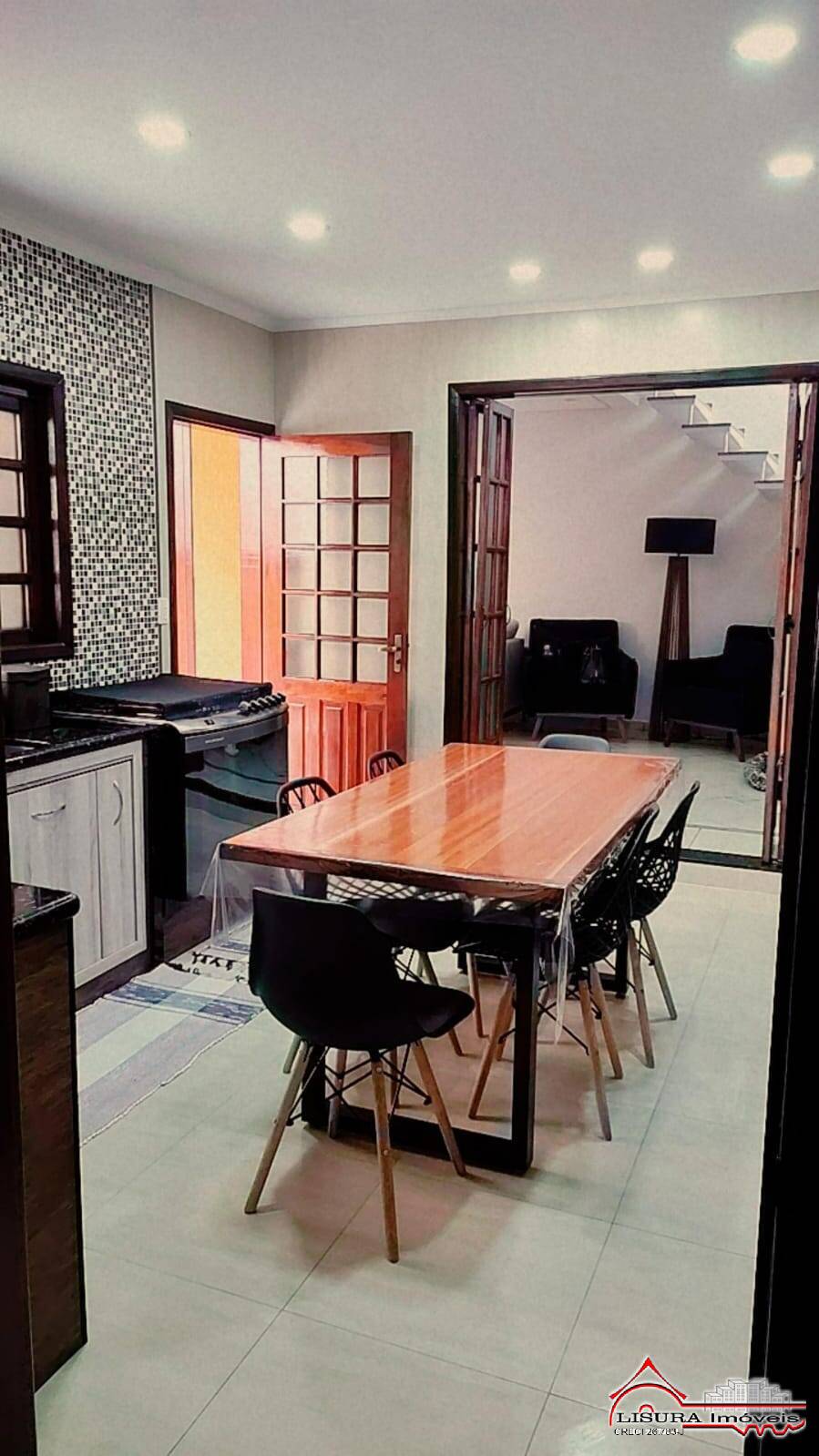 Casa à venda com 3 quartos, 200m² - Foto 8