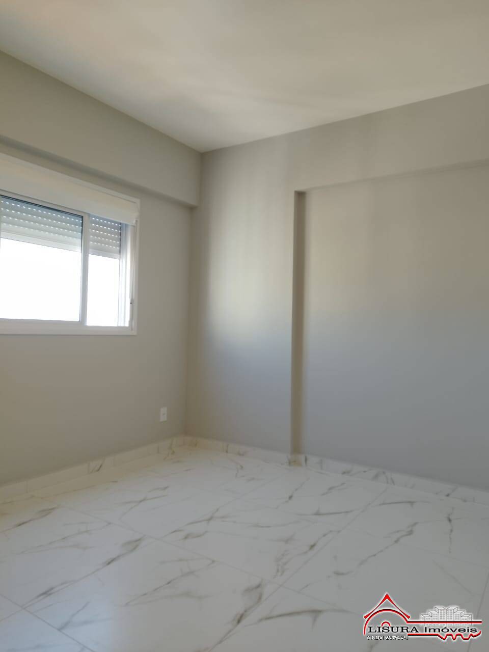 Apartamento à venda com 3 quartos, 101m² - Foto 8