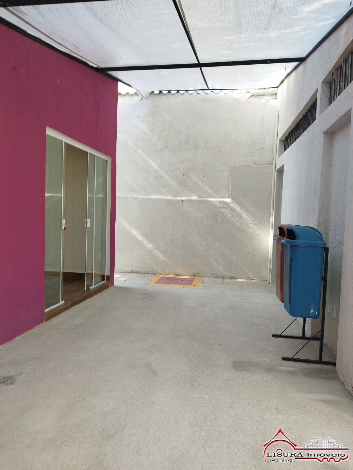 Loja-Salão para alugar com 4 quartos, 302m² - Foto 23