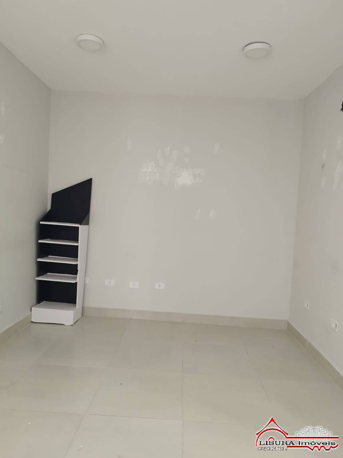 Loja-Salão para alugar com 4 quartos, 302m² - Foto 13