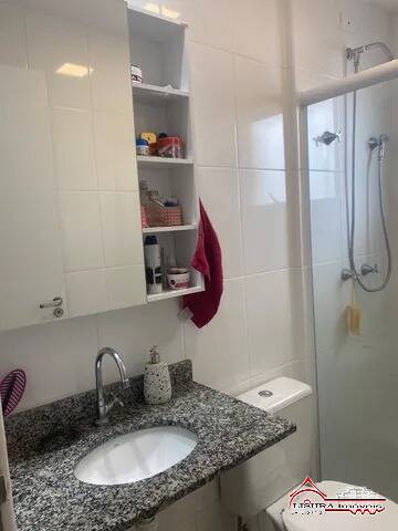 Apartamento à venda com 2 quartos, 62m² - Foto 4