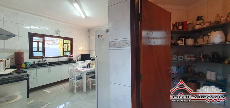 Casa à venda com 4 quartos, 425m² - Foto 13