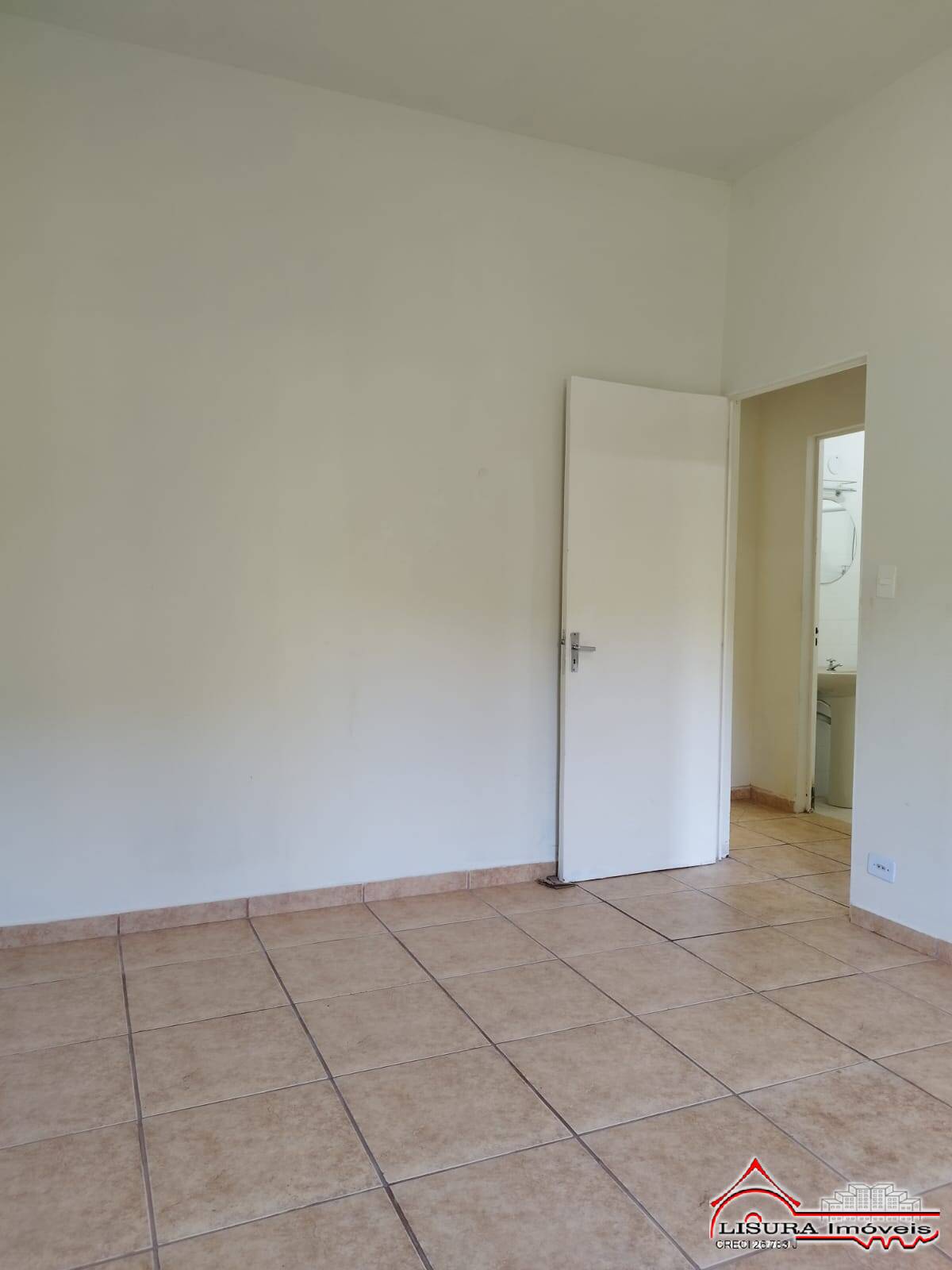 Apartamento à venda com 2 quartos, 50m² - Foto 4